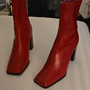 Gianni Bini Red Heeled Boots